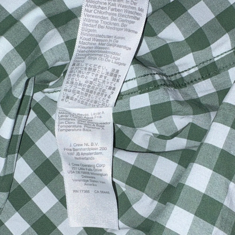 J. Crew Men’s Light Green and White Gingham Button-Down Large Shirt